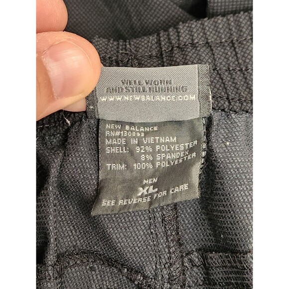 New Balance Track Pants Men's XL Black Straight Windbreaker Warmup Running - Picture 4 of 8